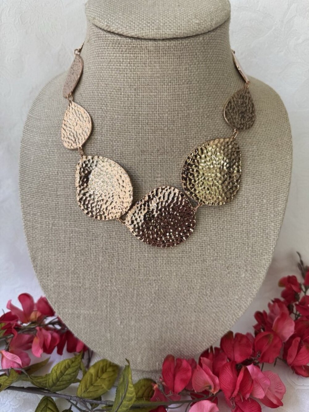 Nordstrom Sequin NYC Rose GoldTone Chunky Hammered Statement Necklace $125 NEW